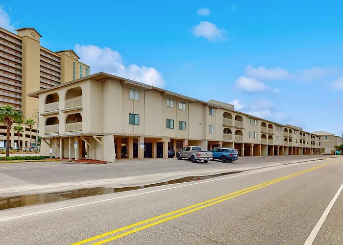 Lakeview With Shared Pool - Just Steps From The Holiday home Gulf Shores